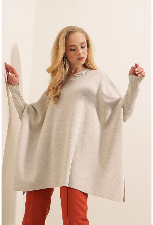 15783 Yırtmaçlı Panço Kazak