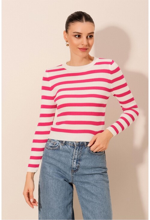 15838 Striped Knit Sweater