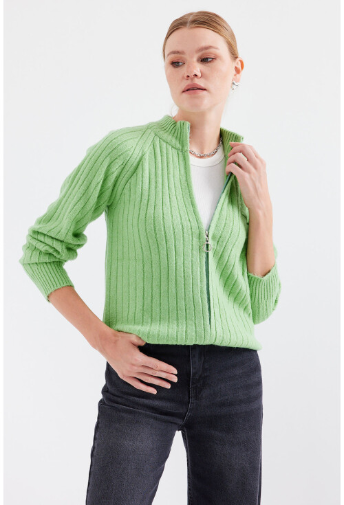 15880 Zippered Knit Cardigan