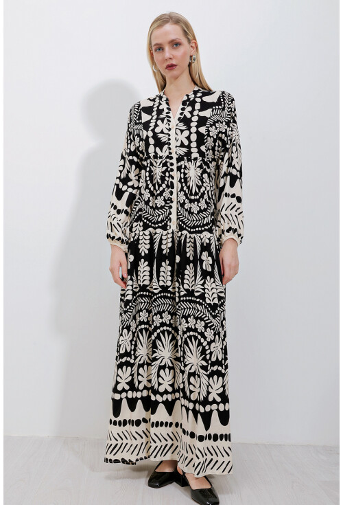 2423 Authentic Patterned Dress