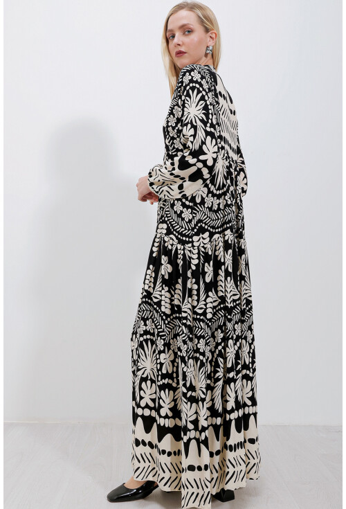 2423 Authentic Patterned Dress
