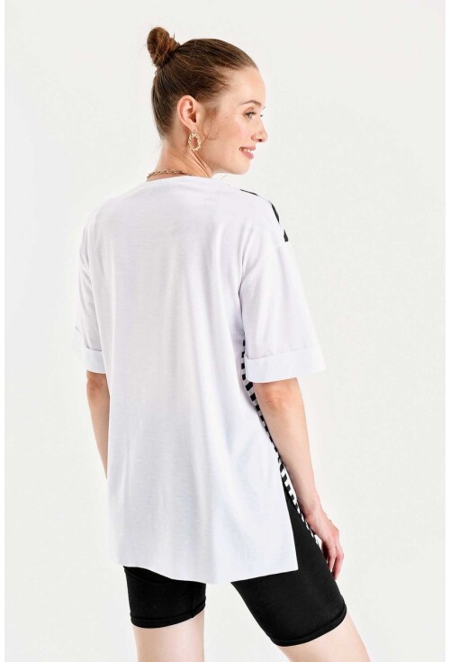 4159 Baskılı Yanı Yırmaçlı T-Shirt
