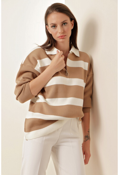 4512 Striped Oversized Sweater