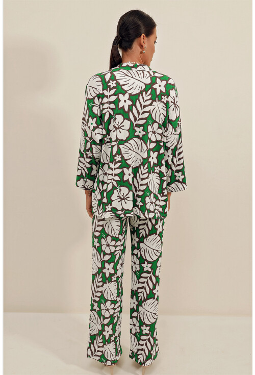 6582 Knit Two-Piece Set