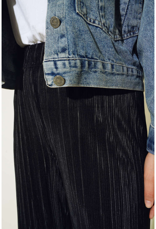 6606 Piliseli Parlak Pantolon