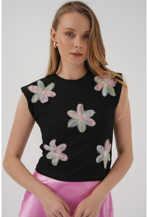 930 Kısa Kol Desenli Crop Bluz