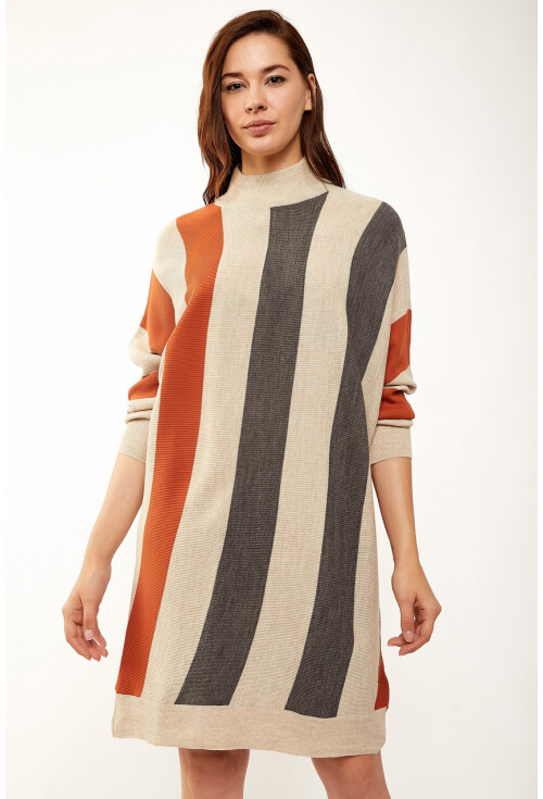 15613 Blok Desen Triko Tunik