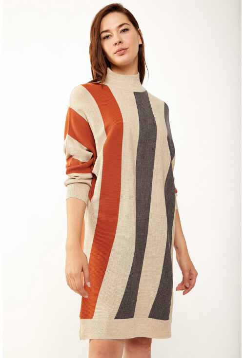 15613 Blok Desen Triko Tunik
