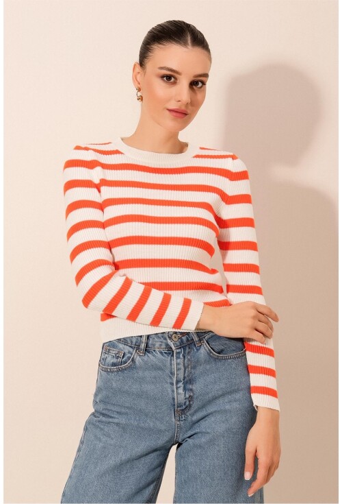 15838 Striped Knit Sweater