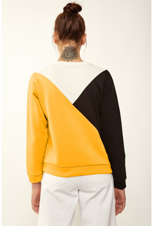 2884 Üç Renk Bloklu Sweatshırt