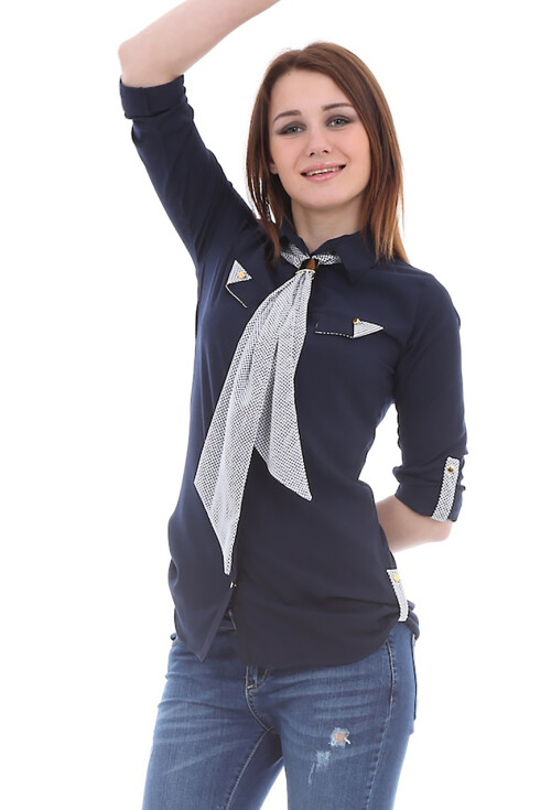 3078 Yaka Aksesuarlı Gömlek