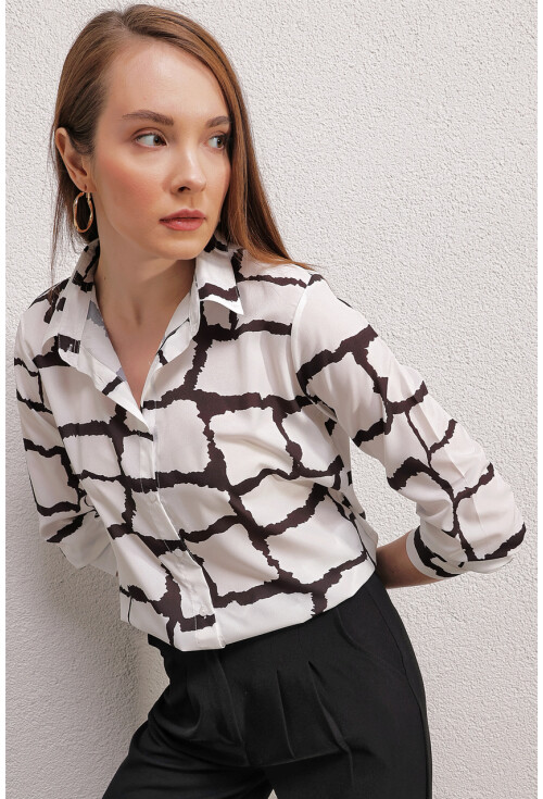 3964 Light Draped Satin Shirt