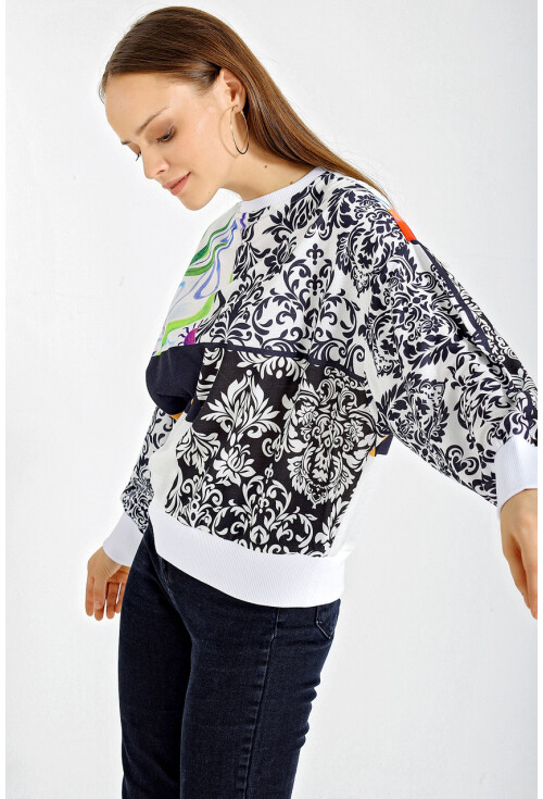 55318 Mix Patterned Oversized Sweatshirt