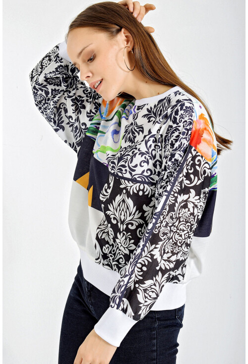 55318 Mix Patterned Oversized Sweatshirt