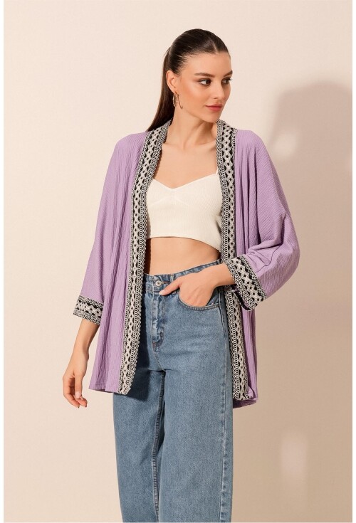 5866 Nakışlı Örme Kimono