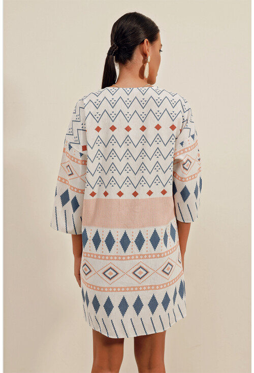 5896 Patterned Linen Kimono