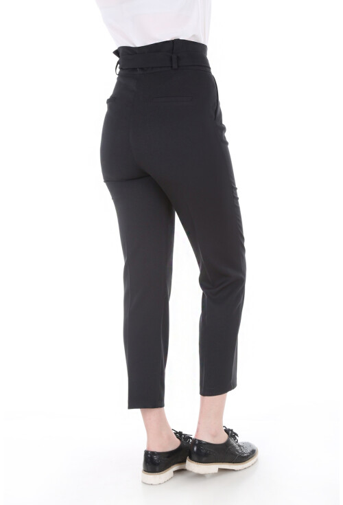 6423 Beli Kemerli Pantolon