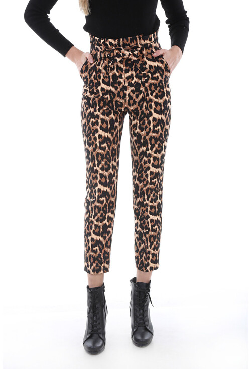 6423 Beli Kemerli Pantolon