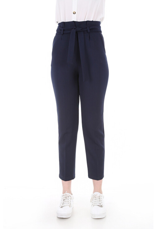 6423 Beli Kemerli Pantolon
