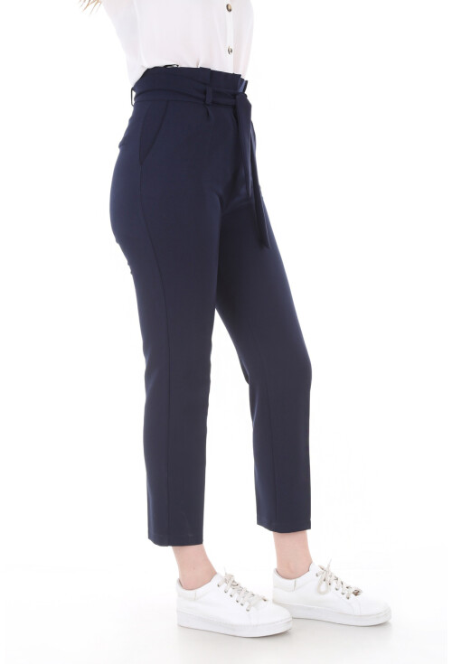 6423 Beli Kemerli Pantolon