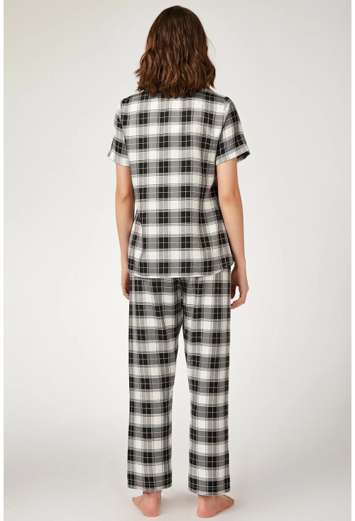 6472 Kareli Desenli Pijama Takımı