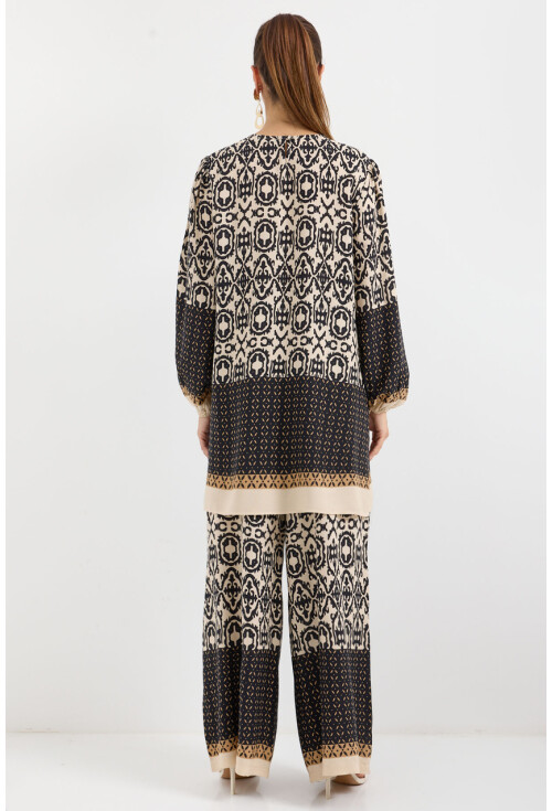 6672 Womens Patterned Two-Piece Set