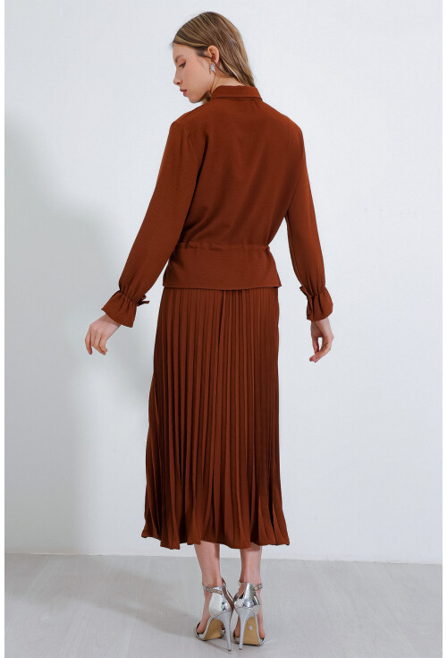 8017 Piliseli Etek İkili Takım