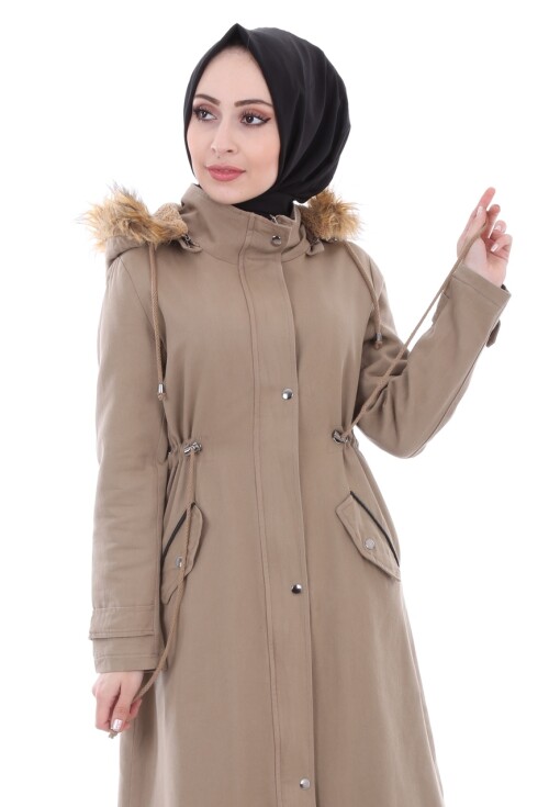 9027 Kürklü Kaban