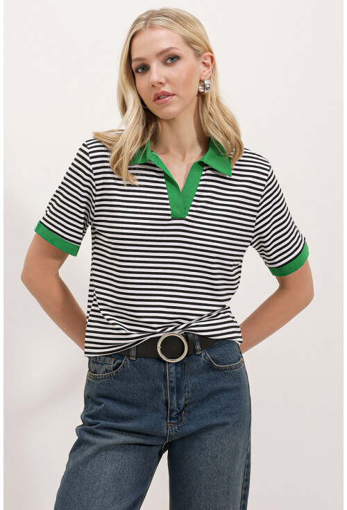 0499 Polo Yaka Çizgili Tişört