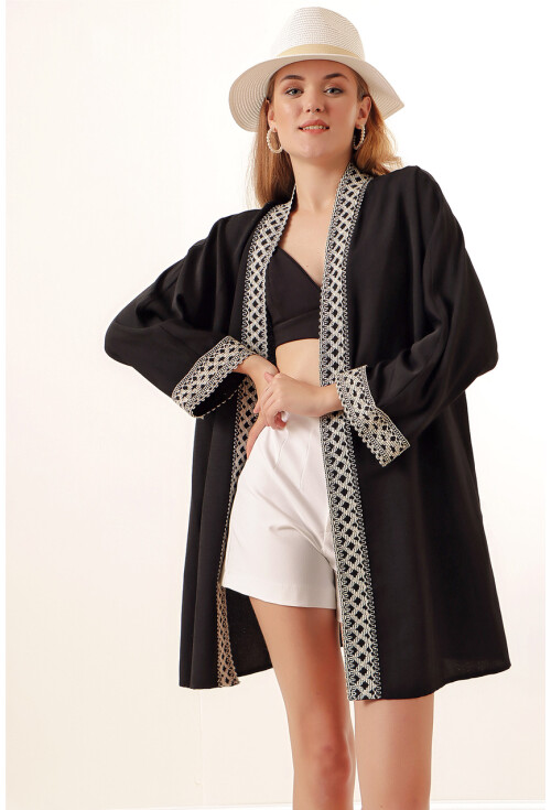 05867 Nakışlı Keten Kimono