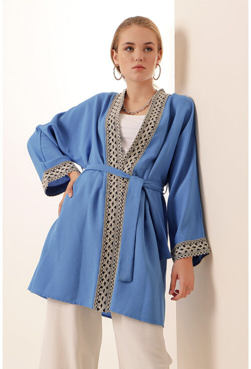 05867 Nakışlı Keten Kimono
