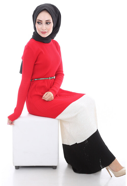 15472 KEMERLİ TRİKO TESETTÜR ELBİSE