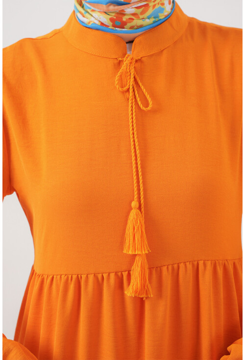 1627 Hijab Dress With Lace-Up Collar