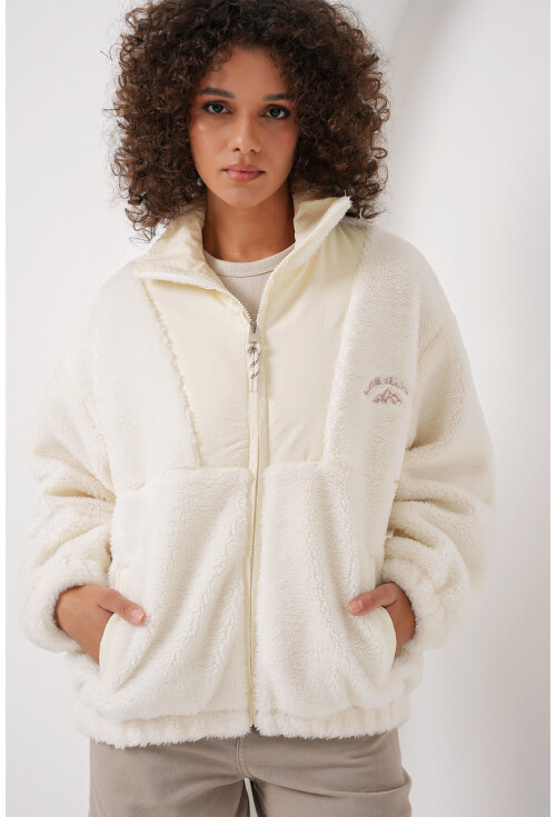 5194 Fermuarlı Ekru Peluş Ceket