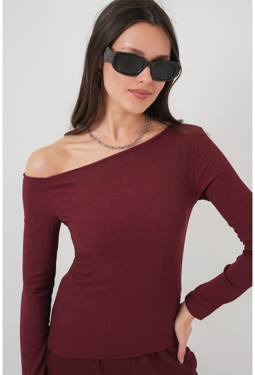 6708 Düşük Omuz Alt Üst Takım