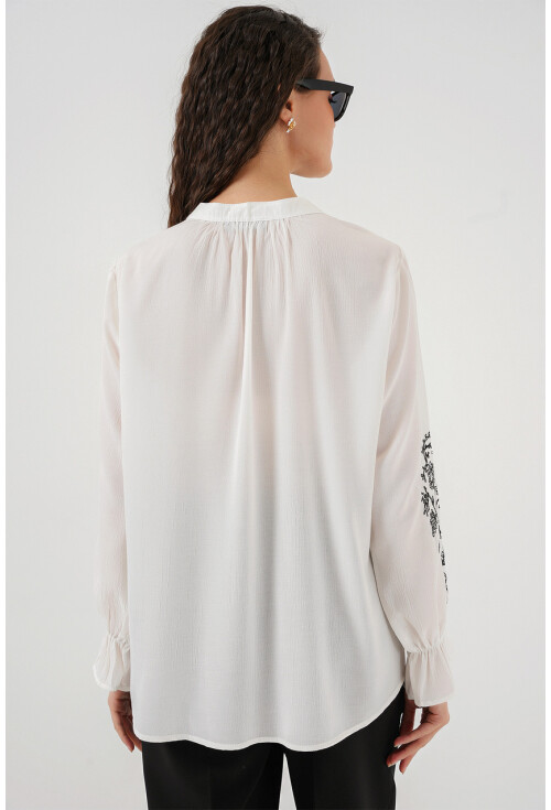 Kadın Nakışlı Örme Bluz 941