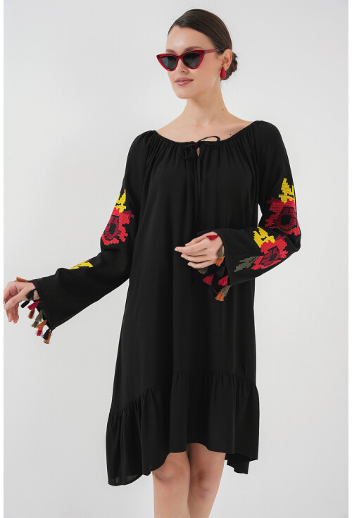 Nakışlı Midi Elbise 2531