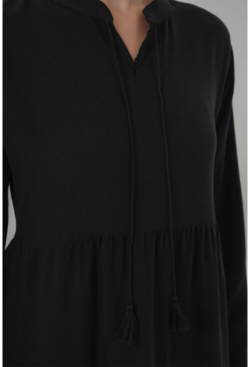 T1627 Dress With Lace-Up Collar