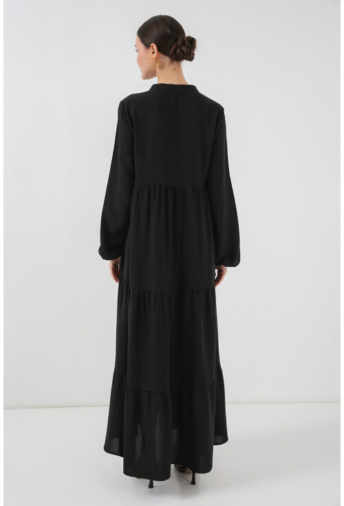 T1627 Dress With Lace-Up Collar