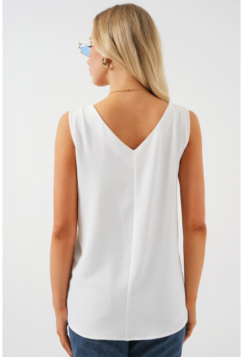 V Yaka Sıfır Kol Bluz 950