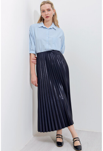 8009 Deri Görünümlü Piliseli Etek