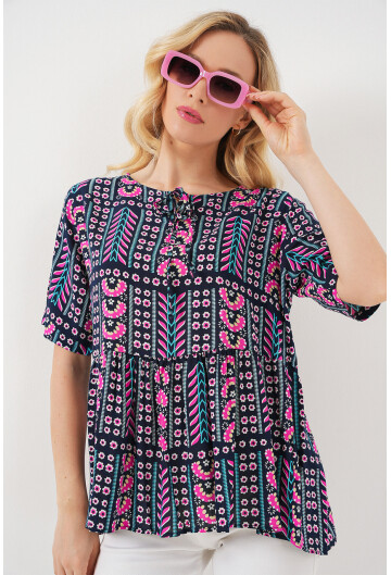 Kadın Desenli Kısa Kol Bluz 969