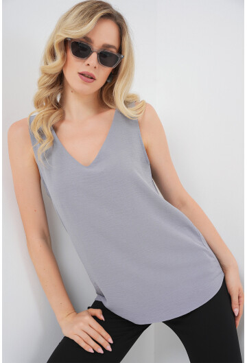V Yaka Sıfır Kol Bluz 950