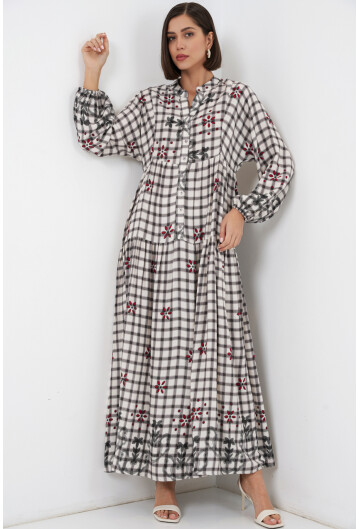 Kadın Desenli Uzun Tesettür Elbise 2585