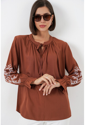 Kadın Nakışlı Örme Bluz 941