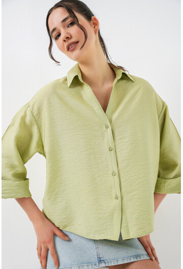 Kadın Oversize Kısa Kol Gömlek 20315