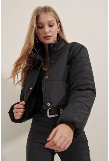 5124 Siyah Crop Şişme Mont