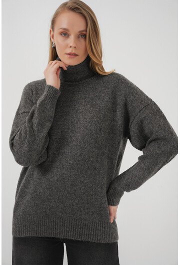 15917 Kadın Balıkçı Yaka Oversize Triko Kazak