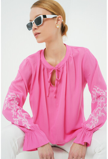 Kadın Nakışlı Örme Bluz 941