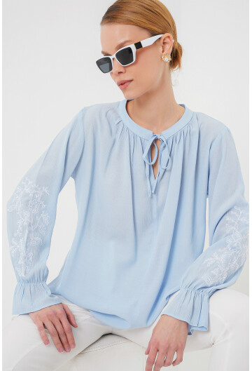 Kadın Nakışlı Örme Bluz 941